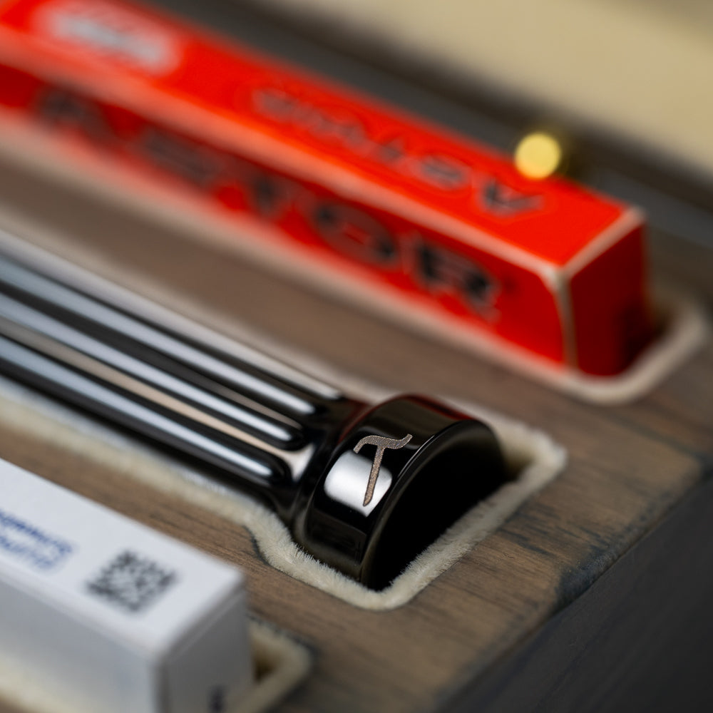 Lambda Ares v2 [SS 316L - DLC Mirror Polished]