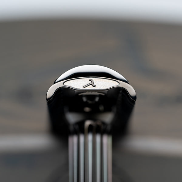 Lambda Ares v2 [SS 316L - DLC Mirror Polished]