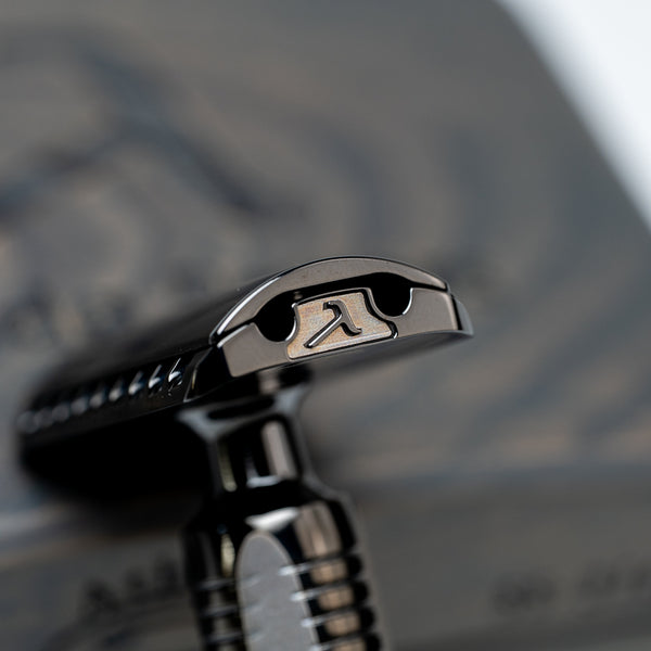 Lambda Athena [SS 316L - DLC Mirror Polished]