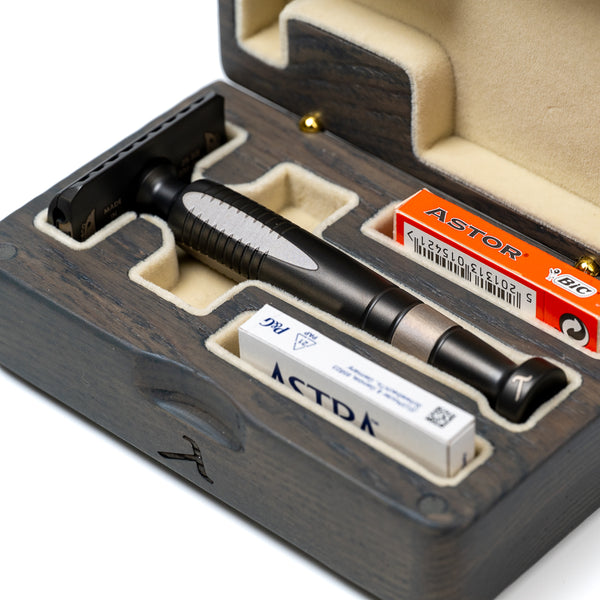 Lambda Athena [SS 316L - DLC Satin Finish]