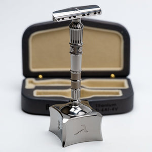 Razor + Stand